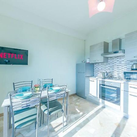 Navigli - Downtown - Duomo Spacious Two Bedroom Apartment - Close To Metro - Ac - Wi-Fi Milan Extérieur photo