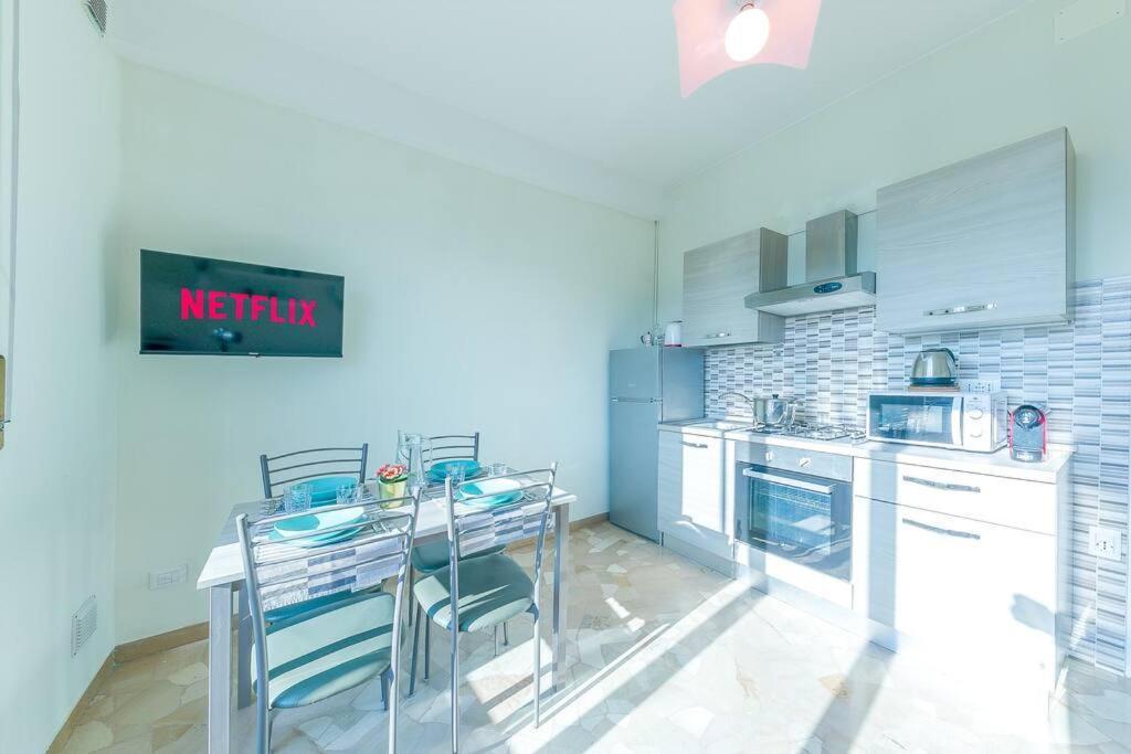 Navigli - Downtown - Duomo Spacious Two Bedroom Apartment - Close To Metro - Ac - Wi-Fi Milan Extérieur photo