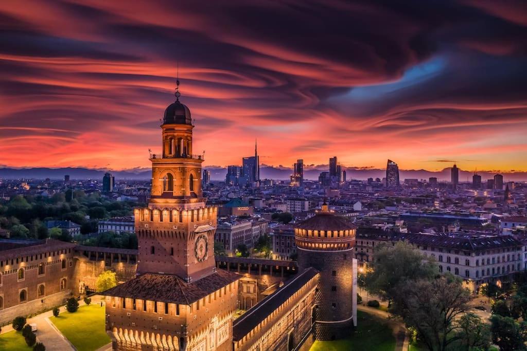 Navigli - Downtown - Duomo Spacious Two Bedroom Apartment - Close To Metro - Ac - Wi-Fi Milan Extérieur photo